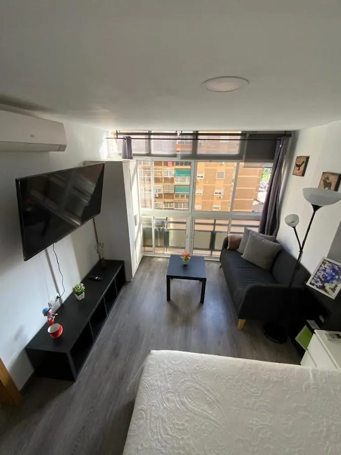 4 Capulino Apartamentos Malaga 0*,  Hiszpania